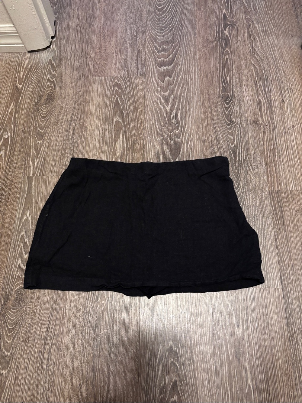 Abercrombie & Fitch Black Mini Skirt